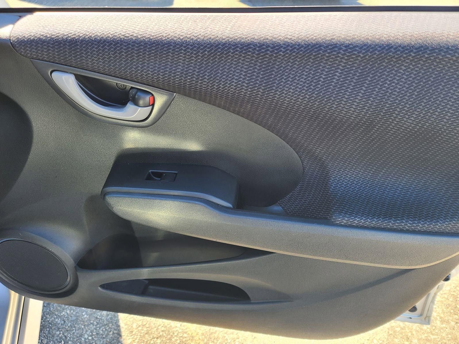 Used 2012 Honda Fit Sport image 19