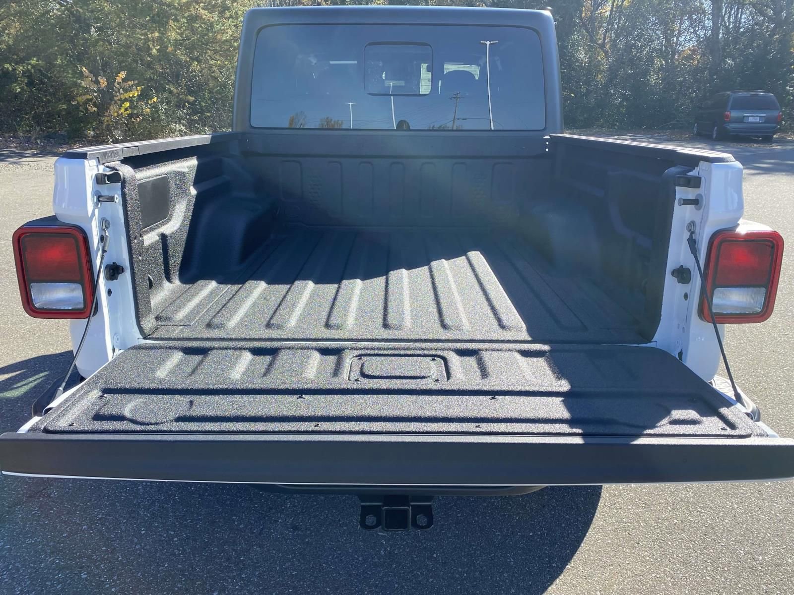 New 2026 Jeep Gladiator Sport image 9