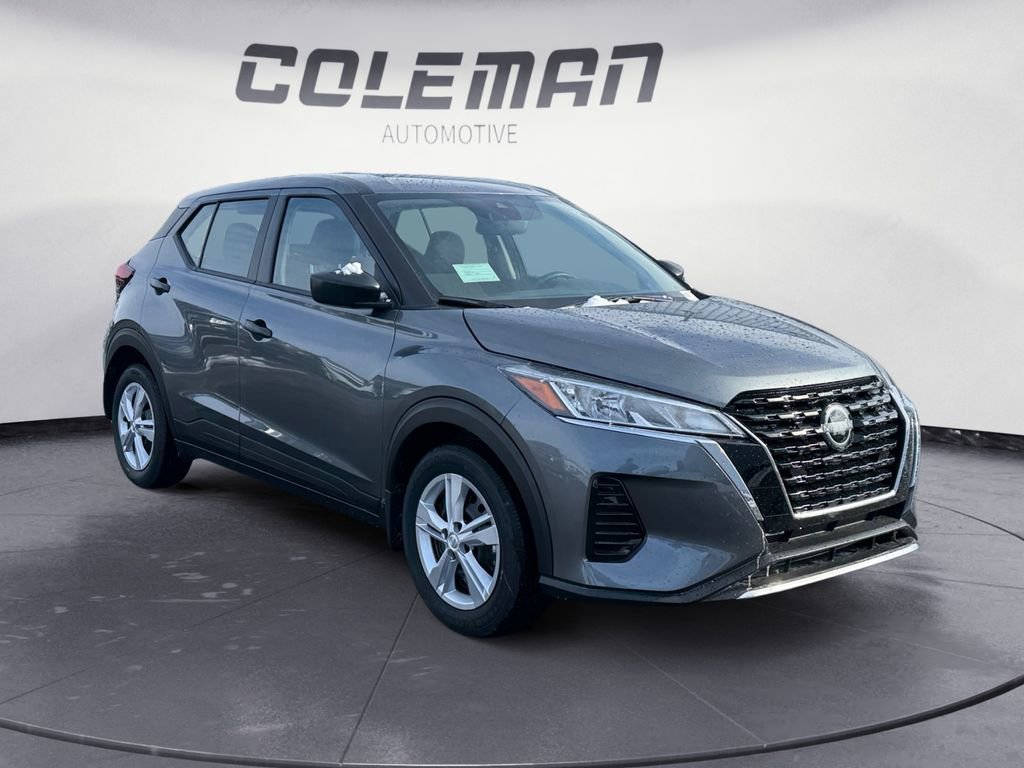 New 2025 Nissan Kicks S image 7