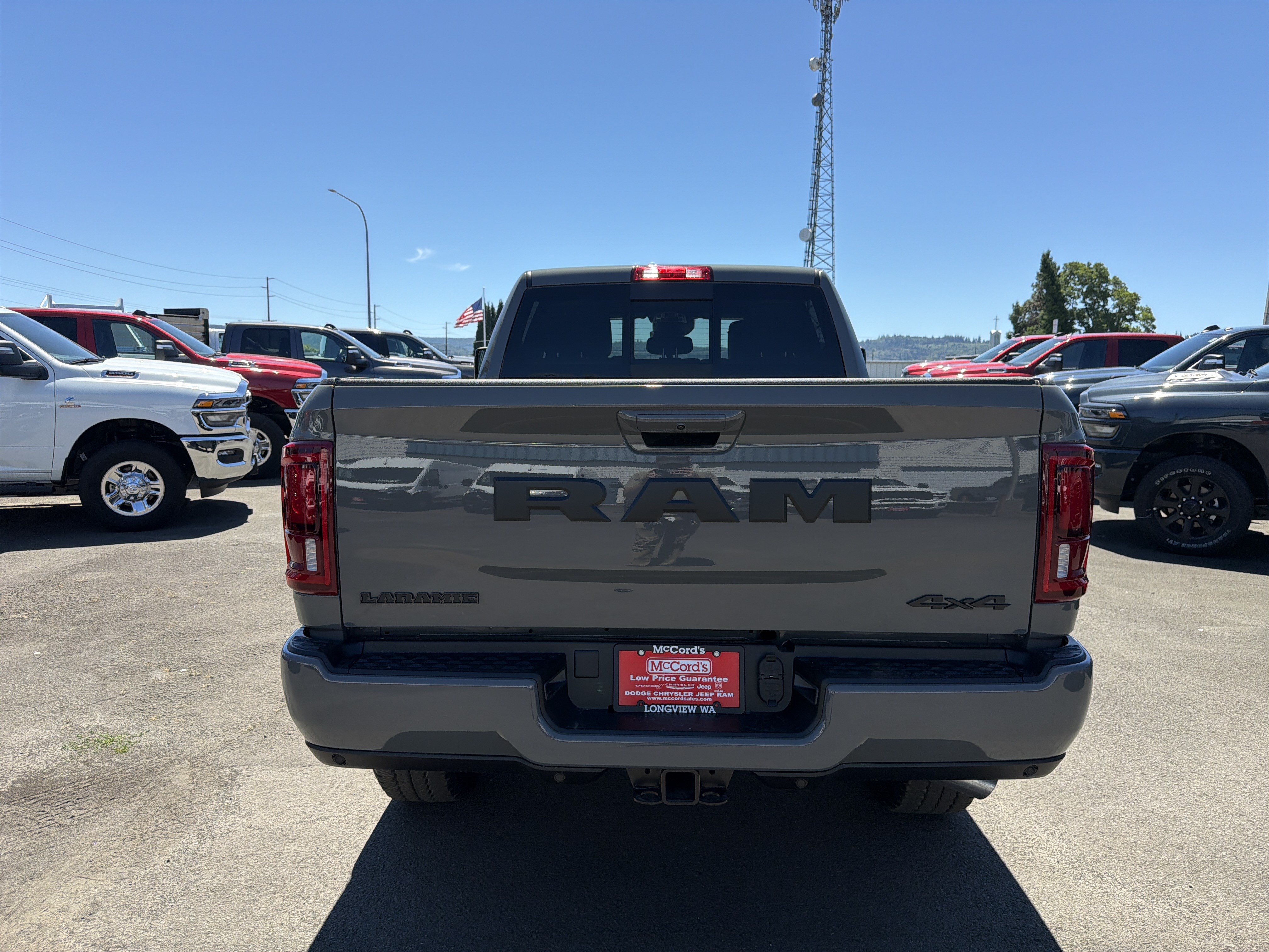 New 2026 RAM 2500 Laramie w/ Night Edition AWD/4WD image 4