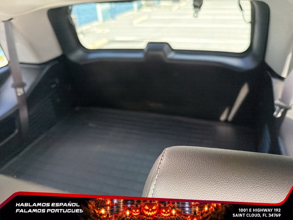 Used 2020 GMC Yukon SLT w/ Open Road Package RWD image 30