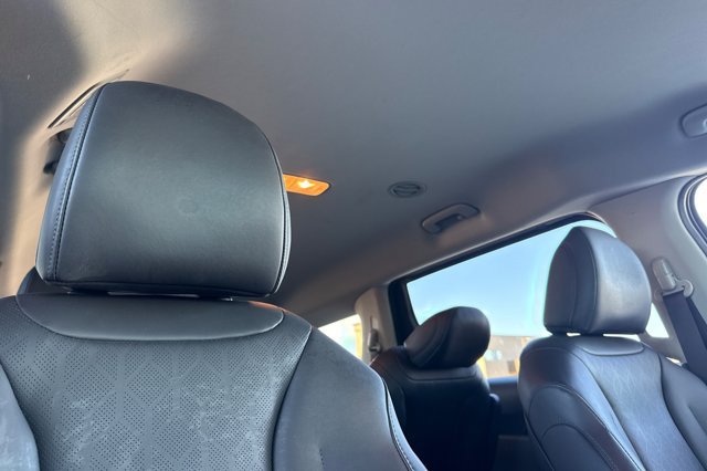Certified 2026 Kia Carnival LXS FWD image 22