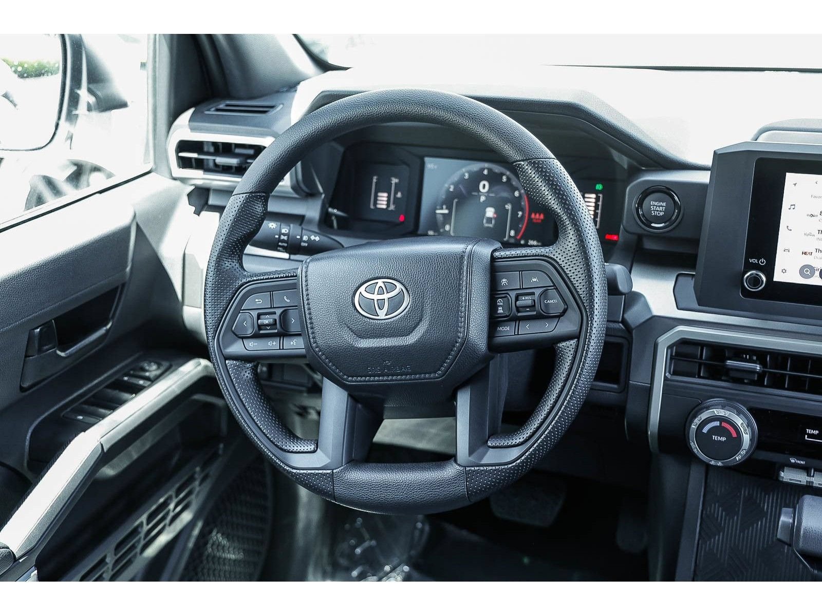 Used 2026 Toyota Tacoma SR5 AWD/4WD image 14