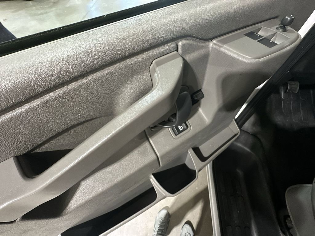 Used 2024 GMC Savana 2500 w/ Driver Convenience Package image 15