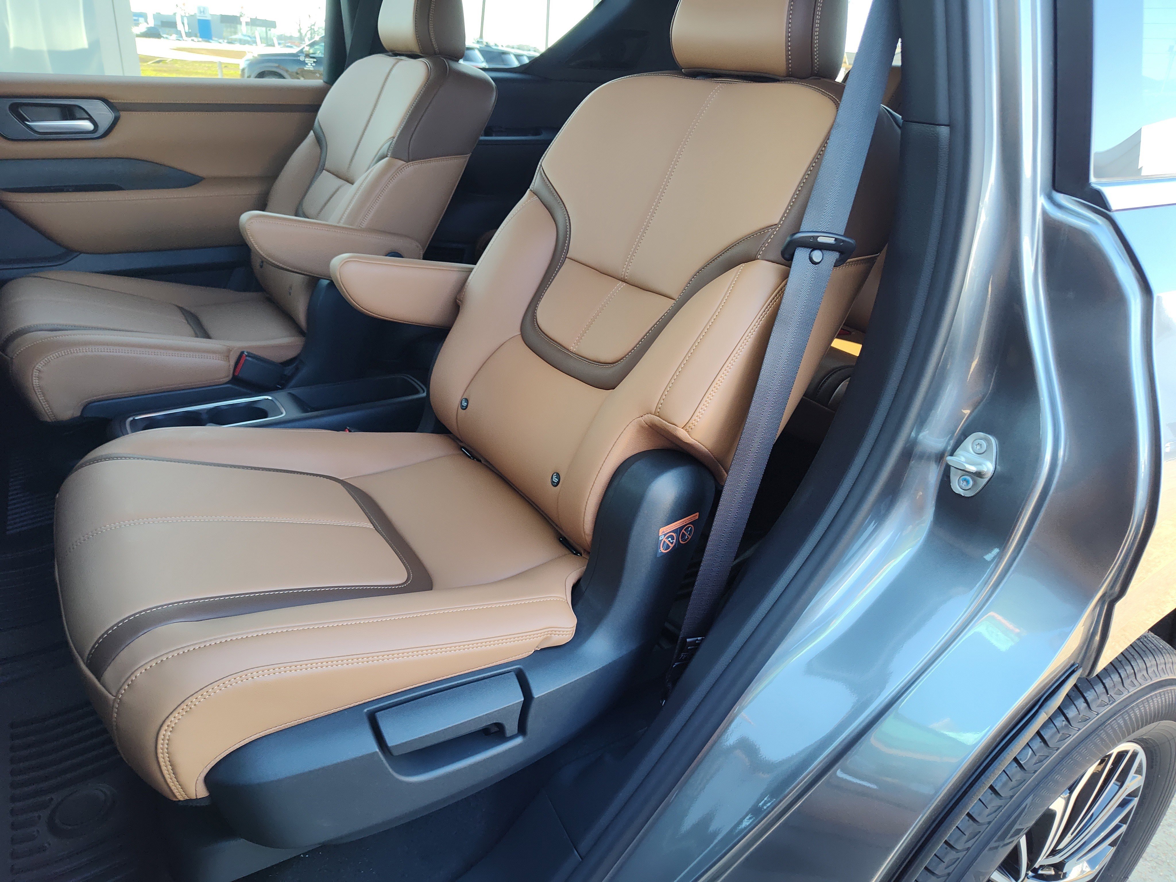 New 2026 Nissan Armada SL image 14