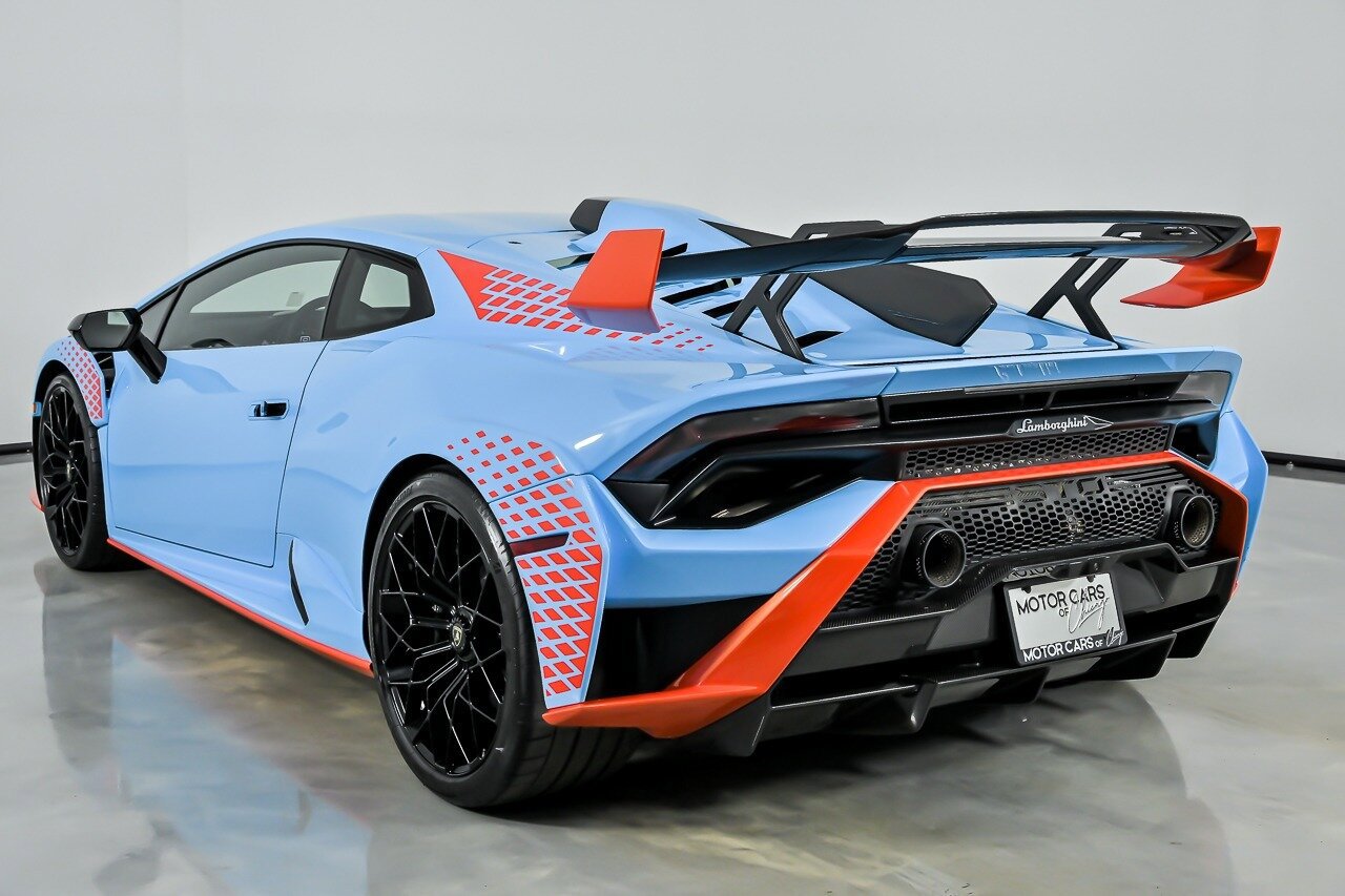 Used 2022 Lamborghini Huracan STO RWD image 10