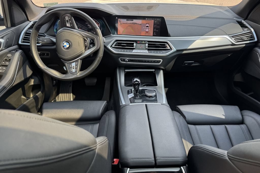 Used 2022 BMW X5 xDrive40i w/ Parking Assistance Package AWD/4WD image 28