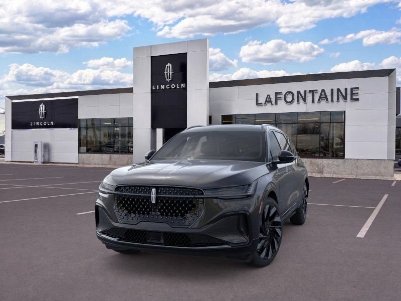 New 2026 Lincoln Nautilus Reserve w/ Jet Appearance Package AWD/4WD image 2