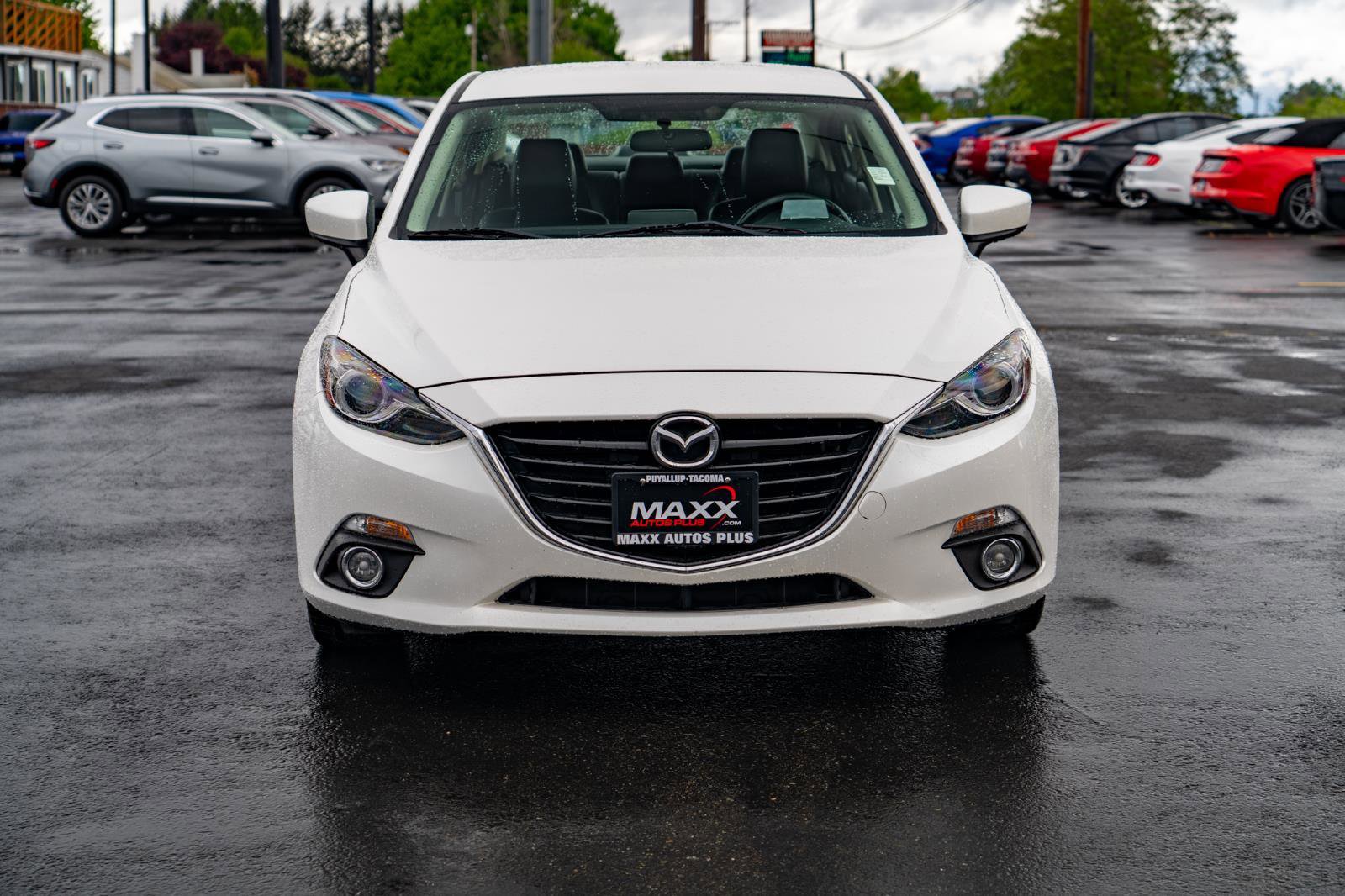 Used 2014 MAZDA MAZDA3 s Touring FWD image 2
