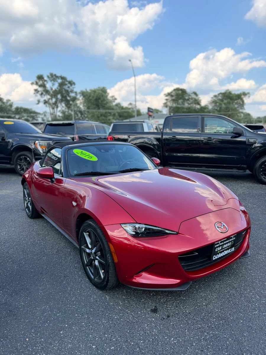 Used 2016 MAZDA MX-5 Miata Grand Touring RWD image 6
