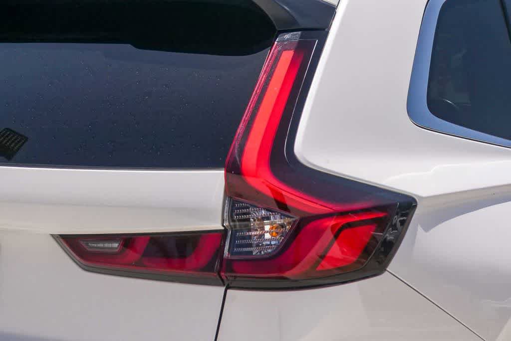 Used 2025 Honda CR-V Sport-L image 10