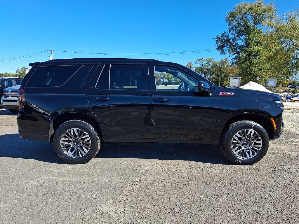Used 2025 Chevrolet Tahoe Z71 AWD/4WD image 13