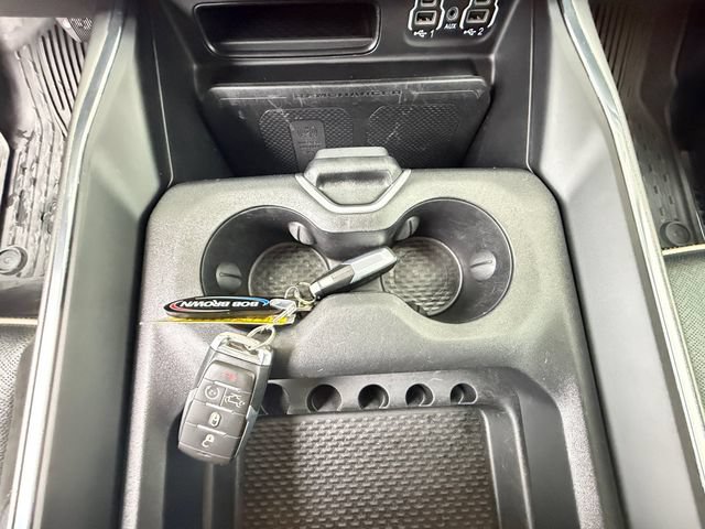 Used 2022 RAM 1500 Laramie AWD/4WD image 30
