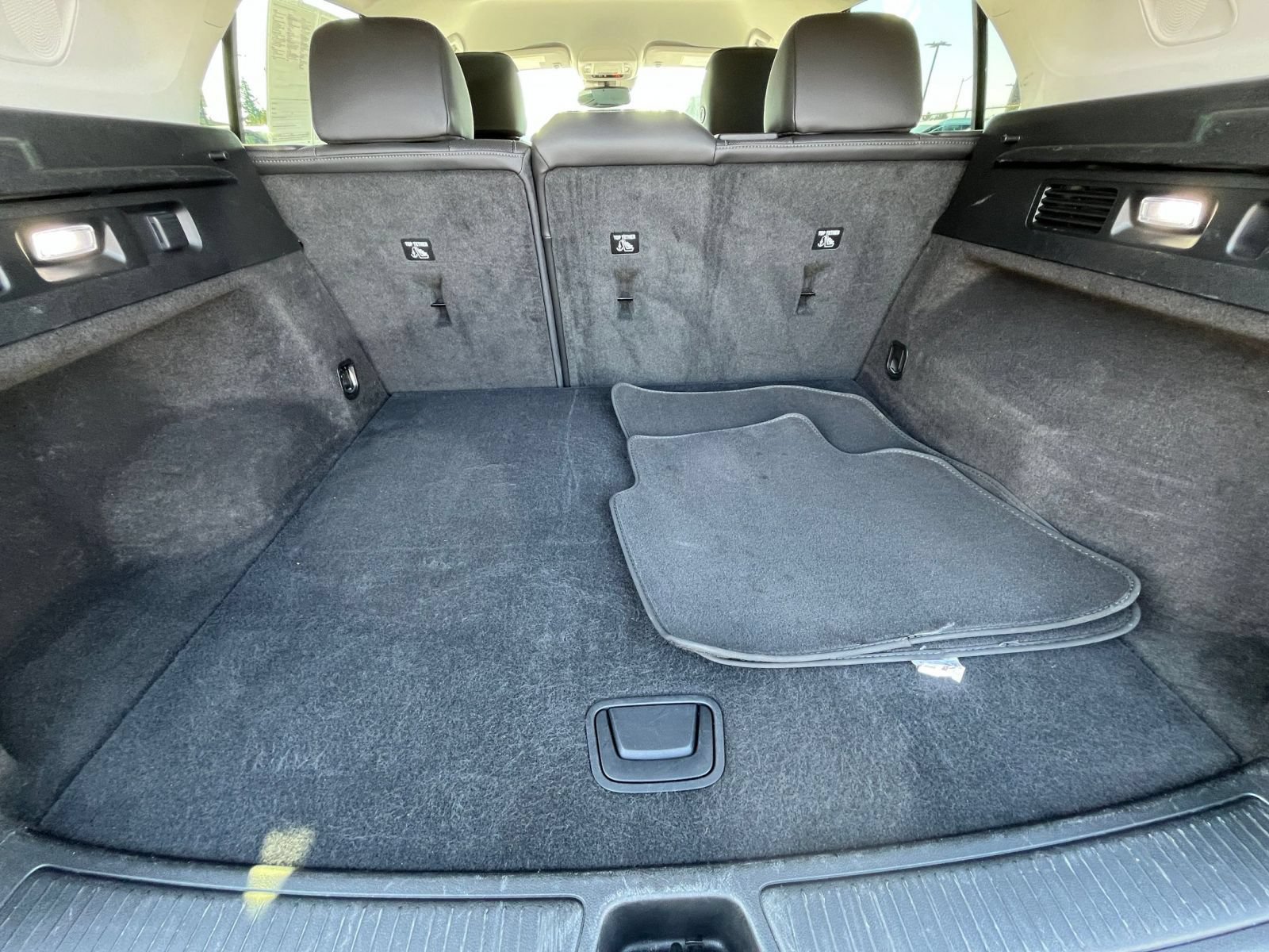 Used 2024 Buick Envision Preferred AWD/4WD image 31