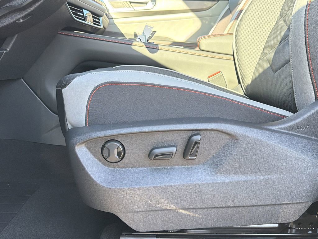 New 2026 Volkswagen Atlas Peak Edition AWD/4WD image 26