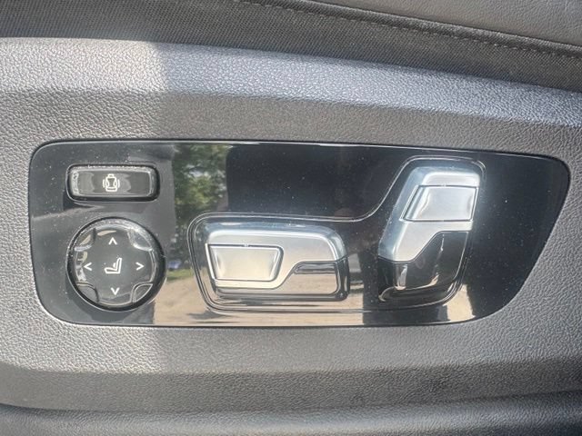 Used 2024 BMW X6 xDrive40i w/ Premium Package AWD/4WD image 13