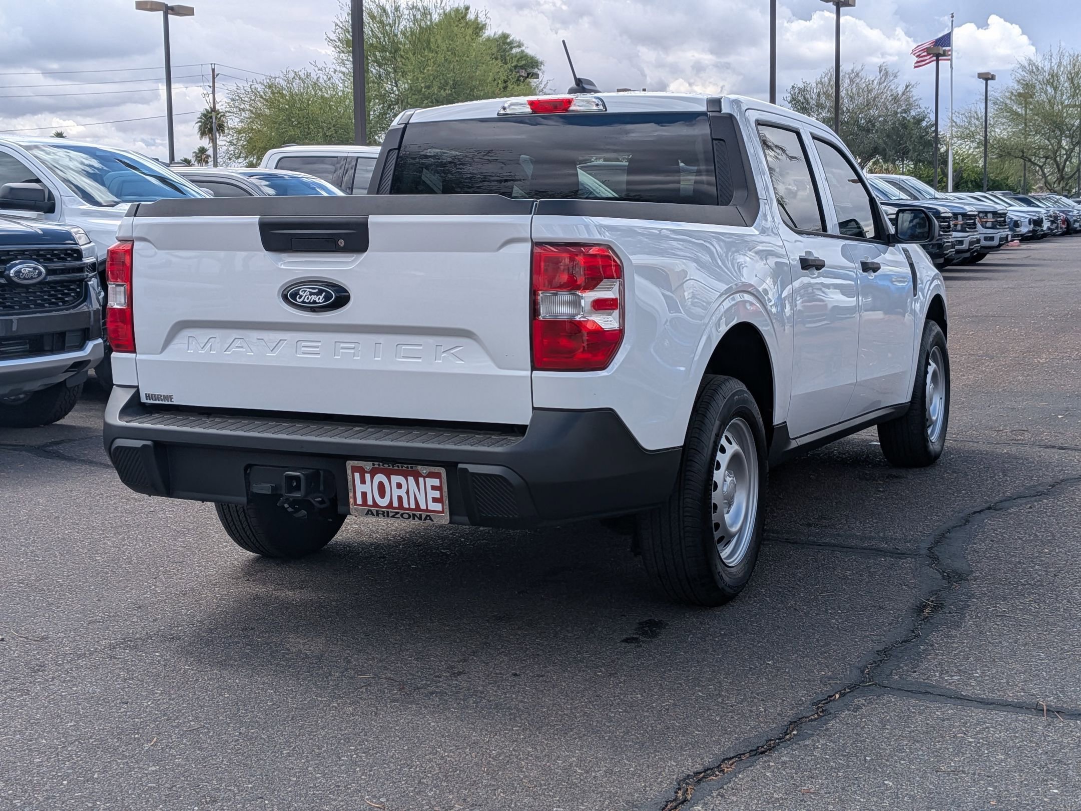 Used 2026 Ford Maverick XL FWD image 5