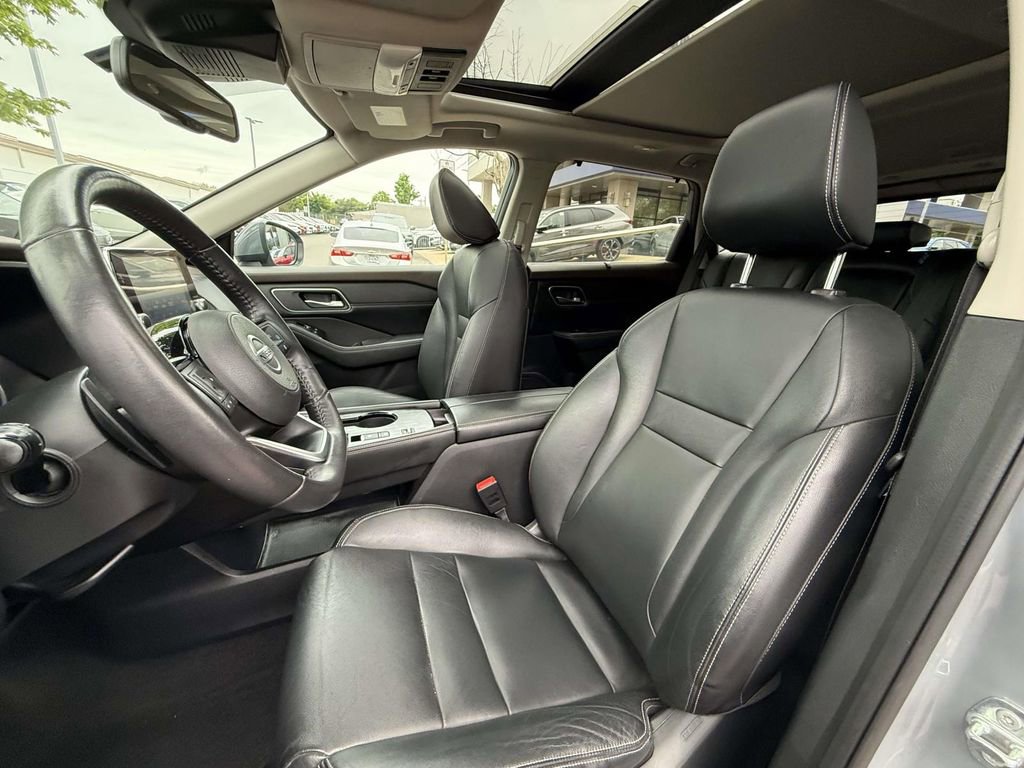 Used 2021 Nissan Rogue SL FWD image 14