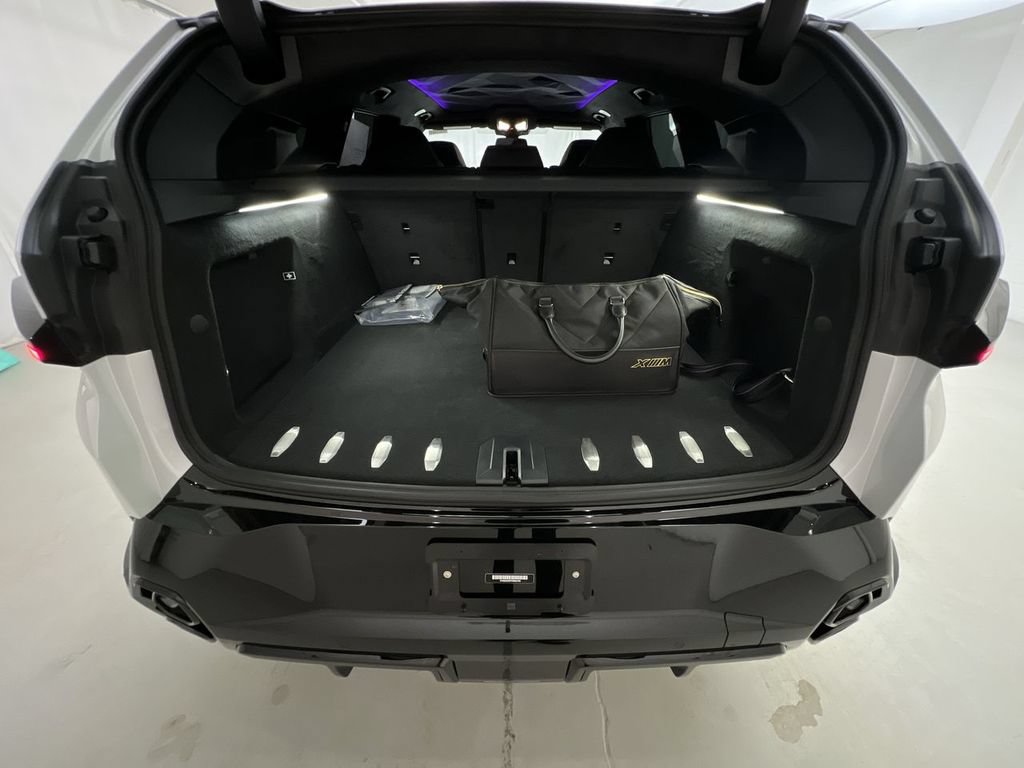 New 2023 BMW XM AWD/4WD image 28