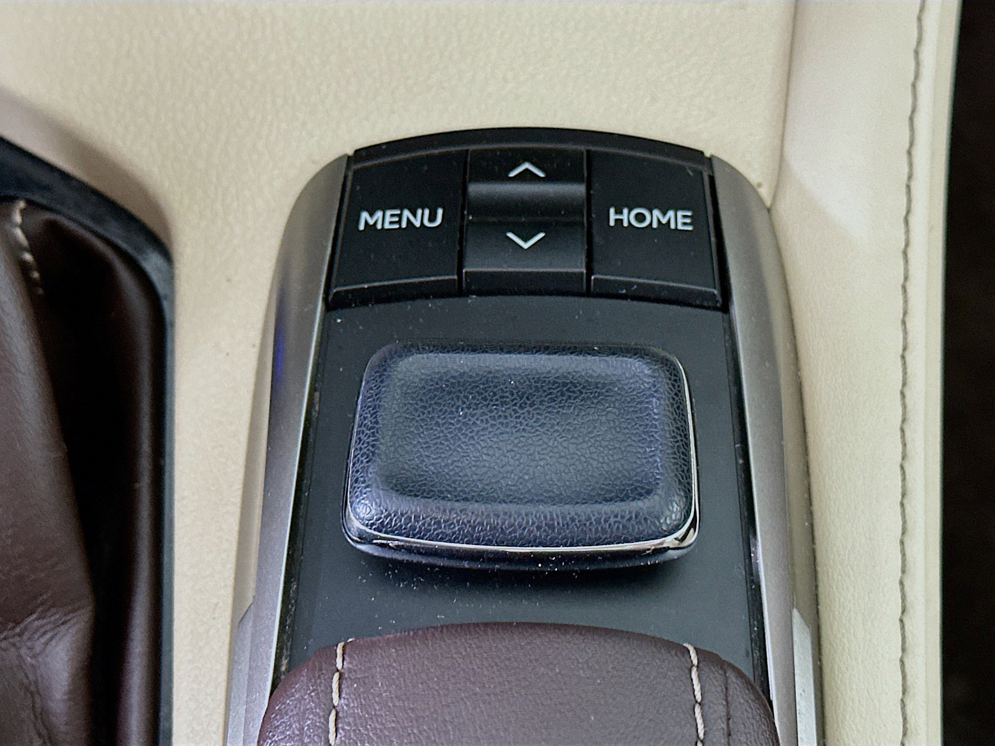 Used 2016 Lexus ES 350 w/ Navigation System Package image 26