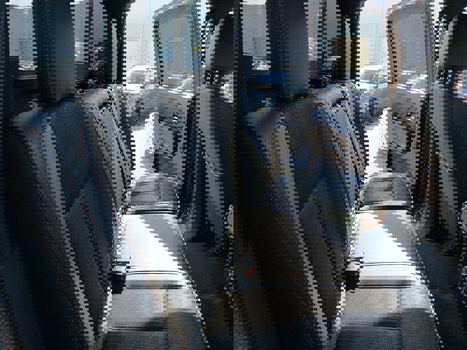 Used 2024 Nissan Titan PRO-4X image 11