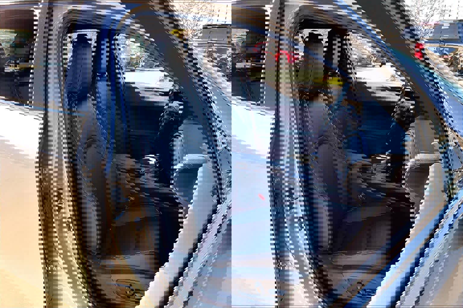 Used 2020 Lexus UX 200 w/ Accessory Package 2 image 8