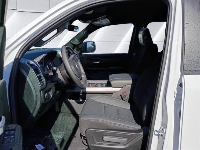 New 2026 RAM 1500 Express AWD/4WD image 26