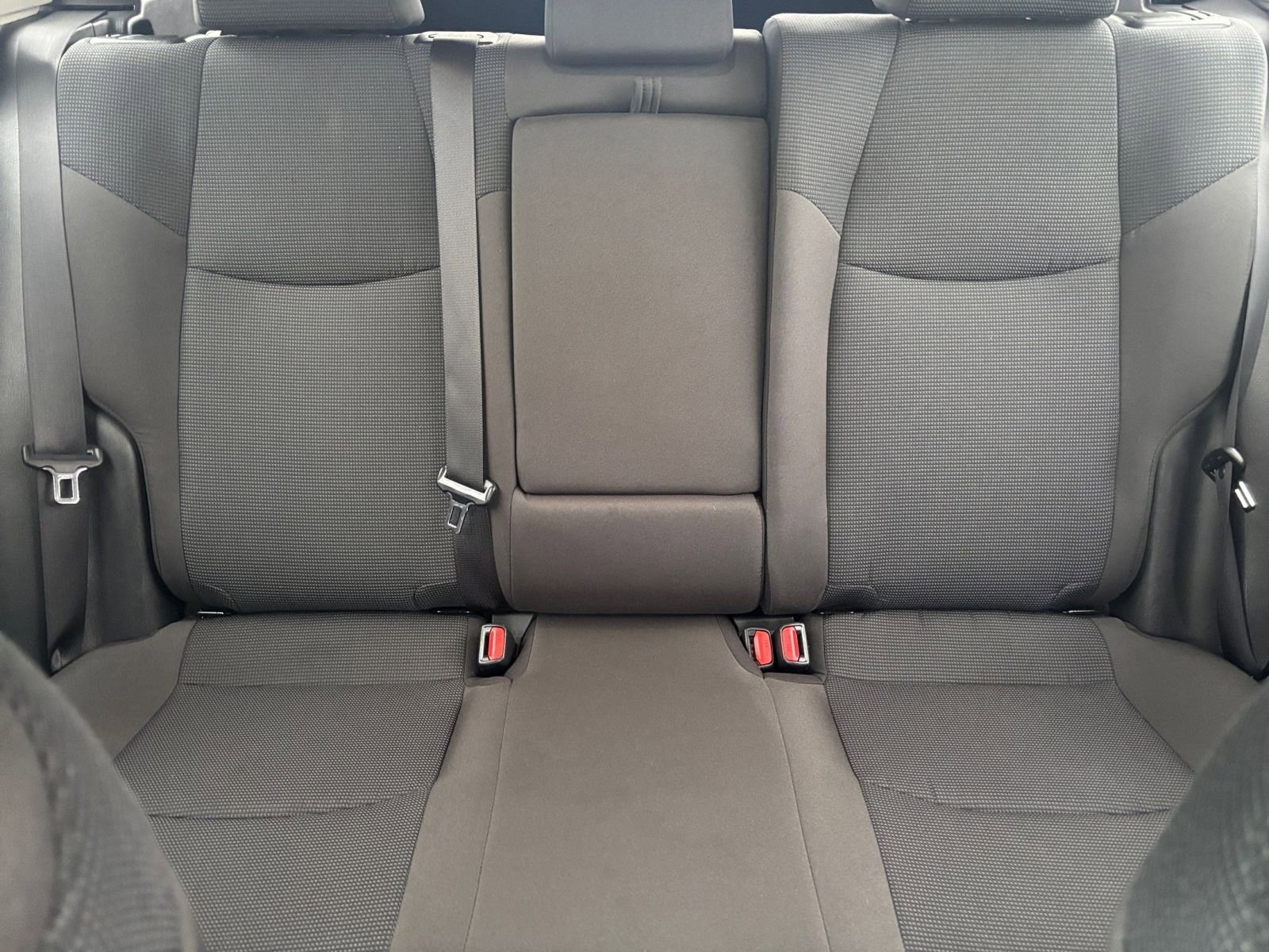 Used 2025 Toyota RAV4 LE image 34