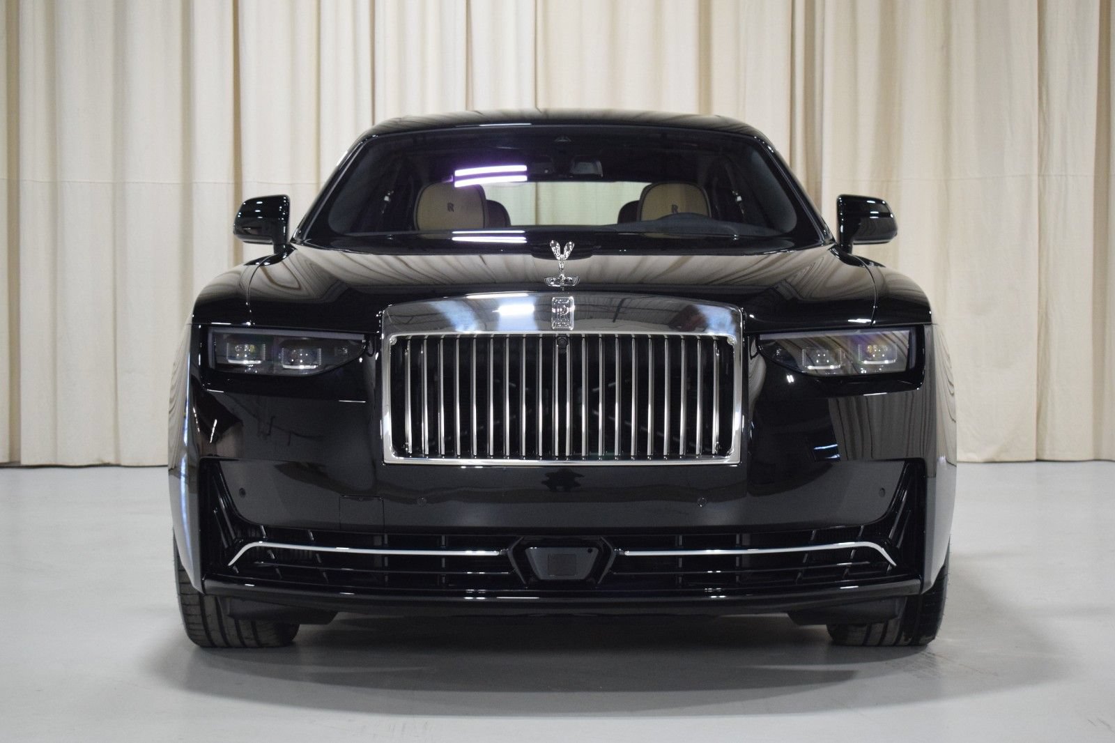 New 2026 Rolls-Royce Ghost AWD/4WD image 10