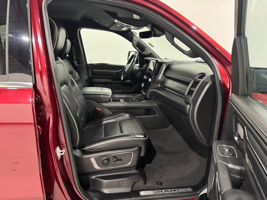 Used 2022 RAM 1500 Limited w/ Body-Colour Bumper Group AWD/4WD image 21