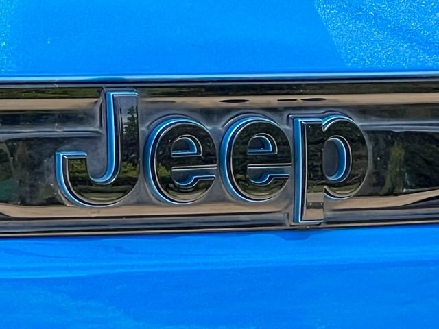Used 2023 Jeep Grand Cherokee Trailhawk AWD/4WD image 55