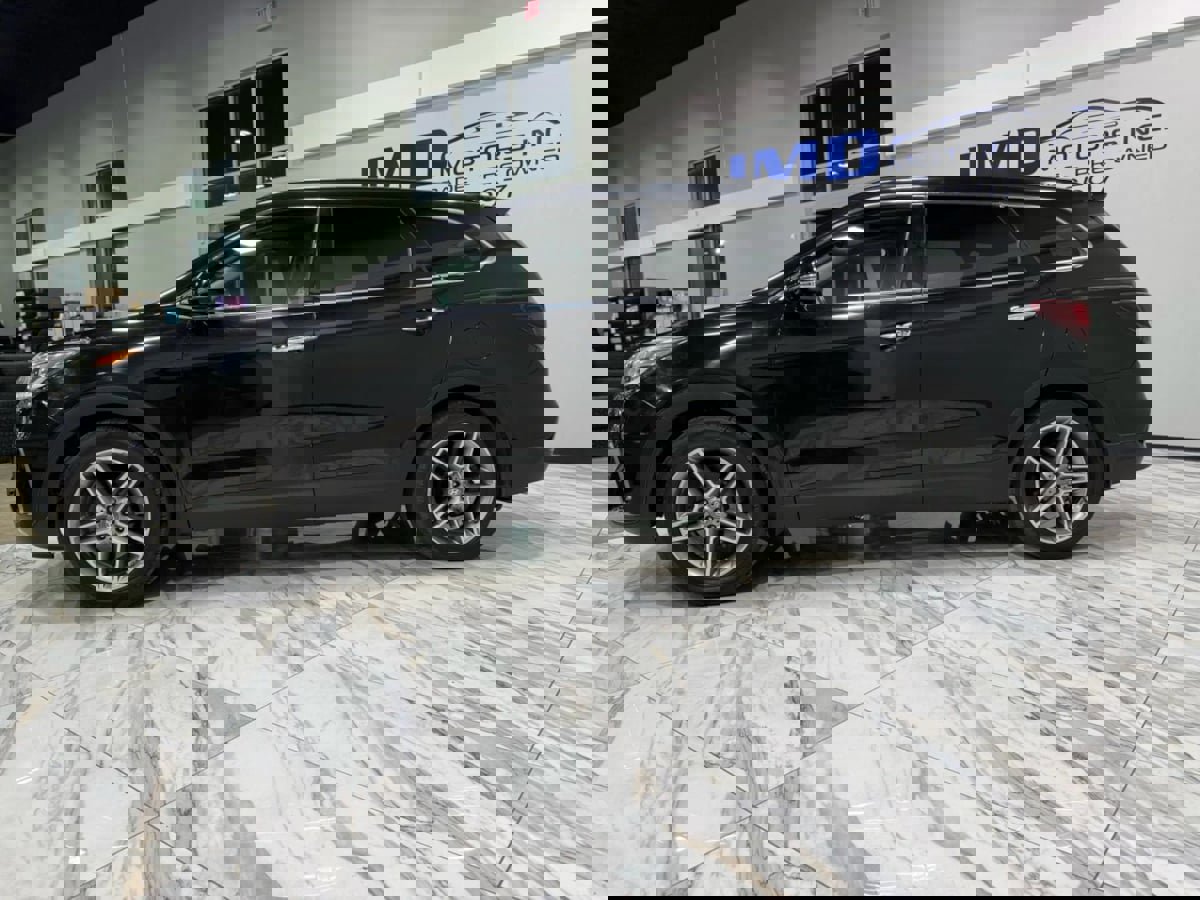 Used 2017 Hyundai Santa Fe SE w/ SE Ultimate Tech Package 03 image 5