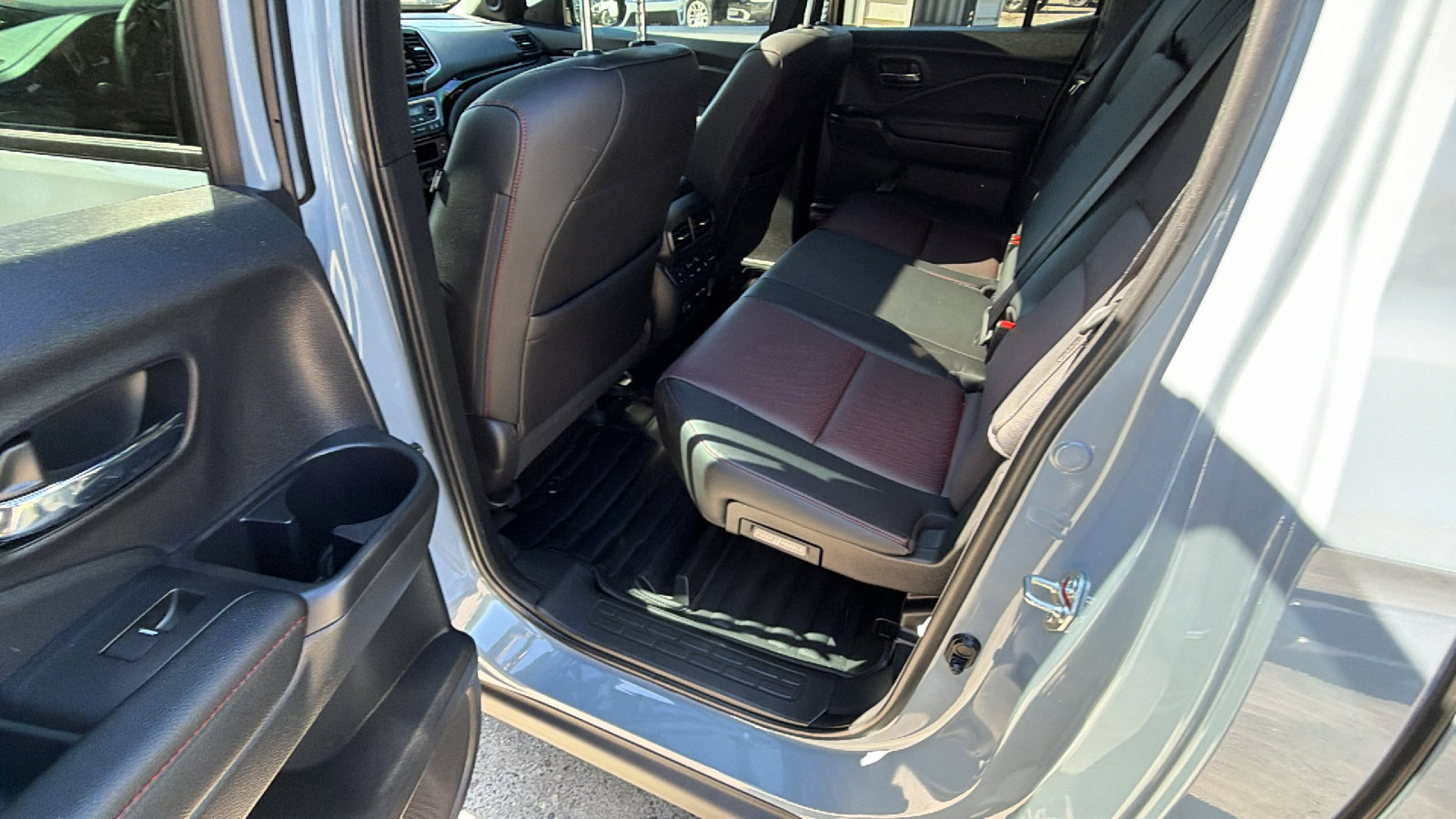 Used 2024 Honda Ridgeline Black Edition image 25