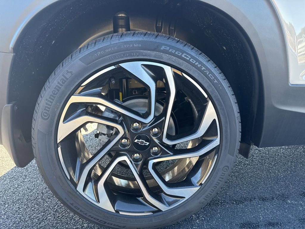 New 2026 Chevrolet TrailBlazer RS w/ Convenience Package AWD/4WD image 11