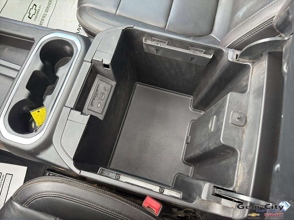 Used 2022 Chevrolet Silverado 1500 High Country w/ Safety Package II image 24