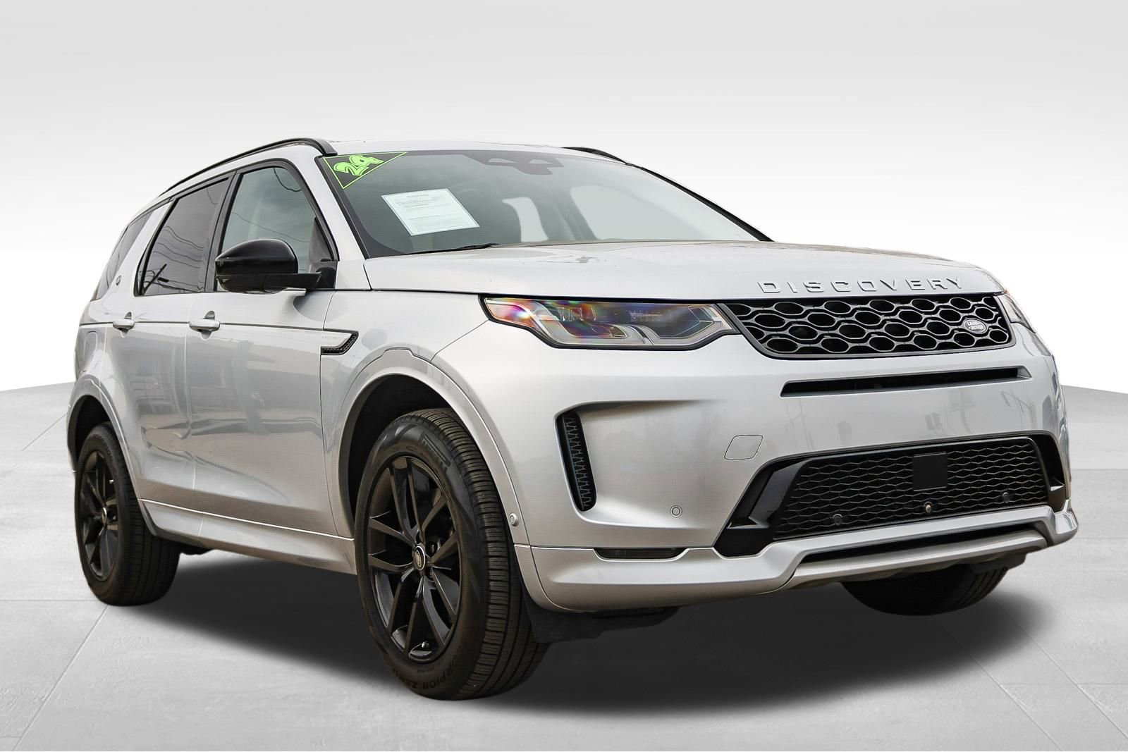 Used 2024 Land Rover Discovery Sport S image 3