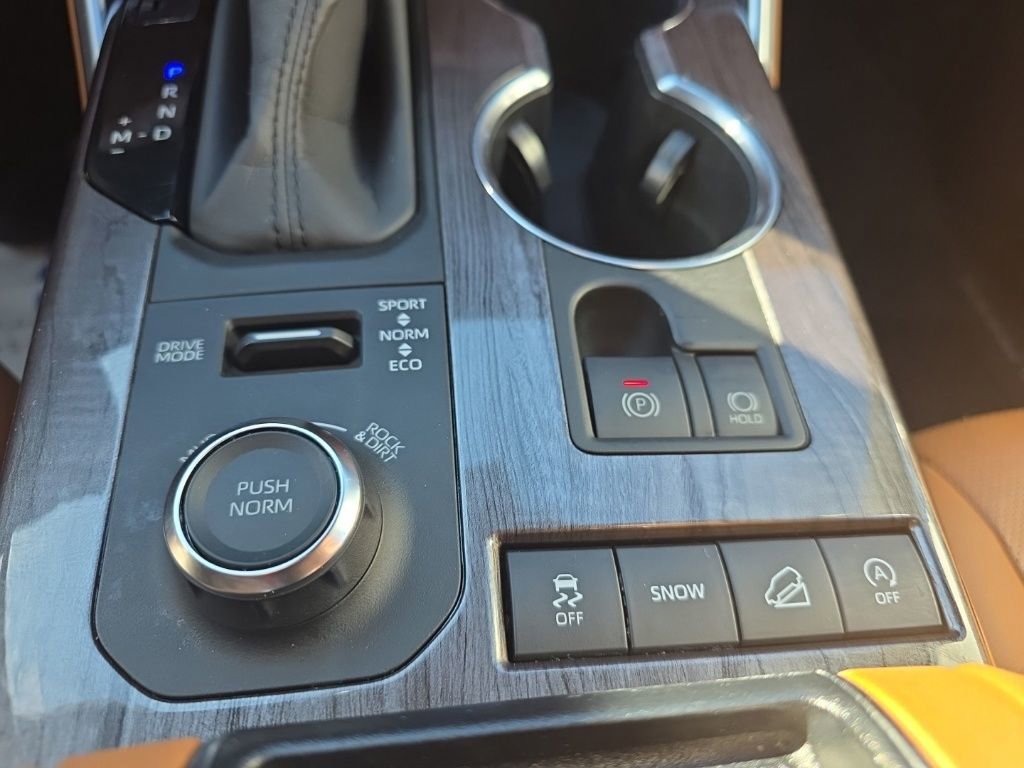 Used 2020 Toyota Highlander Platinum image 29