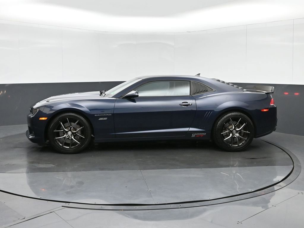Used 2015 Chevrolet Camaro SS w/ Rear Vision Package image 4