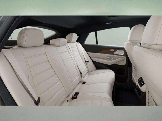 New 2026 Mercedes-Benz GLE 450 4MATIC Coupe image 14