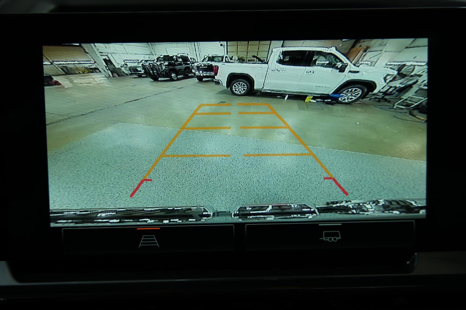 New 2026 GMC Sierra 1500 Elevation image 33