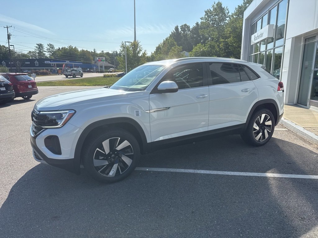 New 2026 Volkswagen Atlas Cross Sport SE image 3