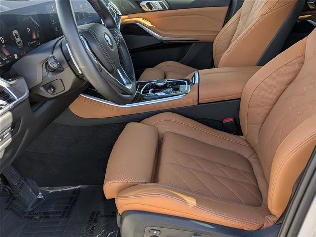 Used 2024 BMW X5 xDrive40i w/ Premium Package image 17