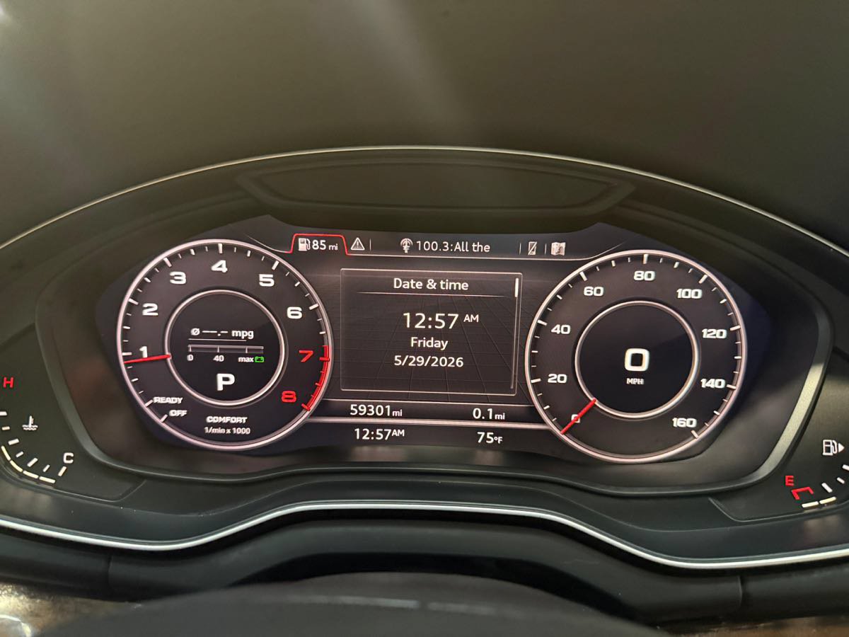 Used 2020 Audi Q5 2.0T Premium Plus w/ Premium Plus Package AWD/4WD image 13