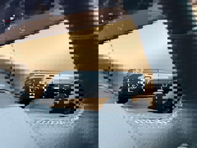 New 2026 Nissan Armada SL w/ Captain's Chari Seat Package image 16