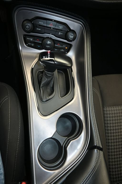Used 2023 Dodge Challenger SXT RWD image 18