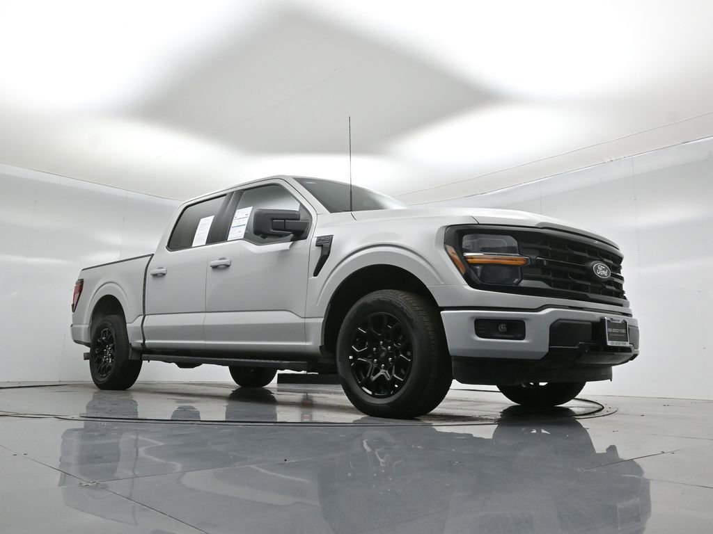 Used 2024 Ford F150 XLT w/ XLT Black Appearance Package image 47