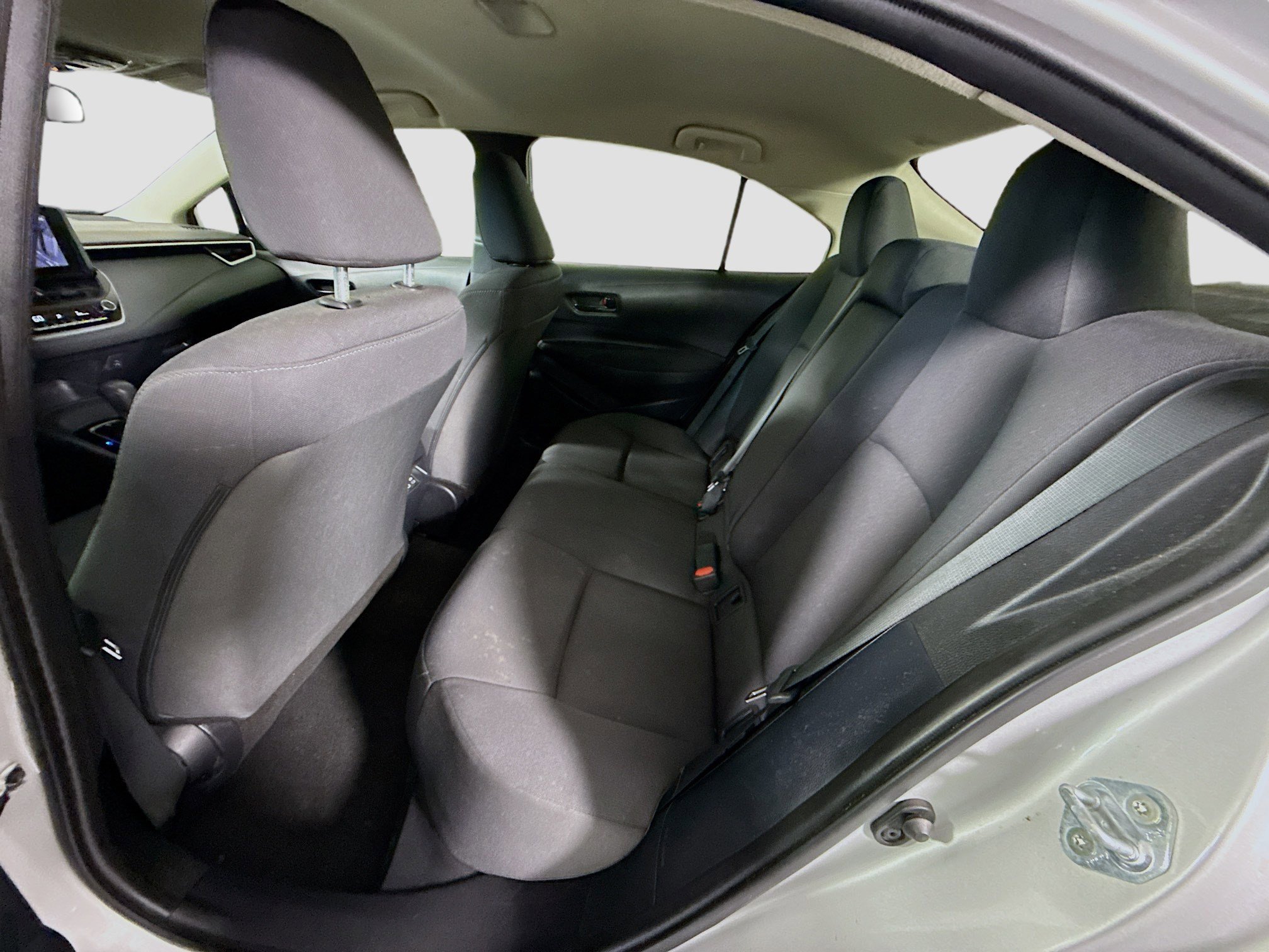 Used 2024 Toyota Corolla LE FWD image 24