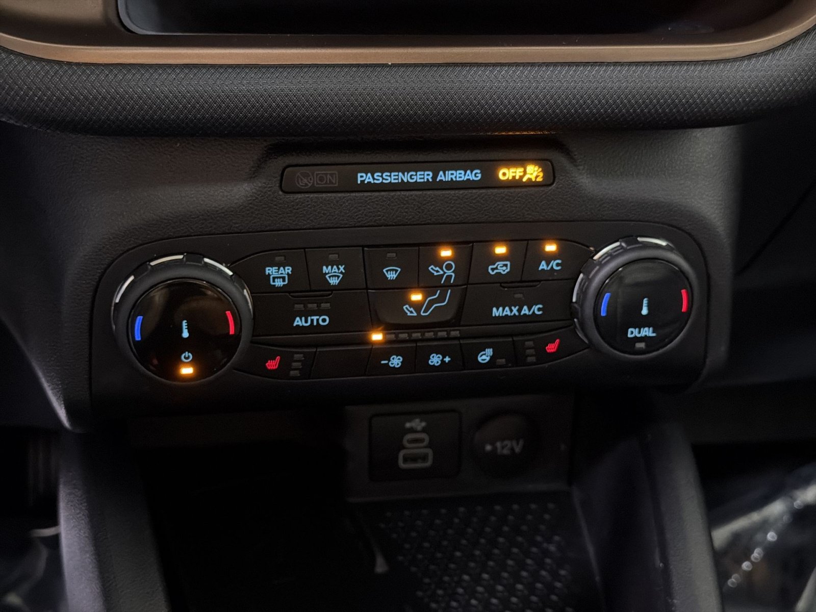 Used 2023 Ford Bronco Sport Outer Banks w/ Tech Package AWD/4WD image 21