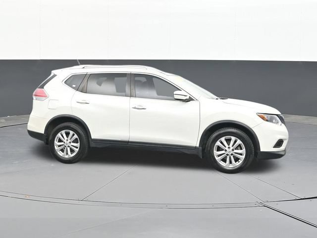 Used 2016 Nissan Rogue SV FWD image 20