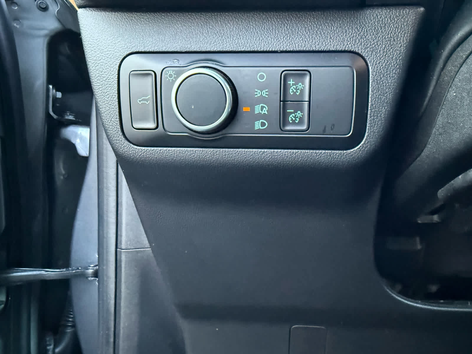 Used 2024 Ford Escape ST-Line w/ Tech Pack #1 AWD/4WD image 13